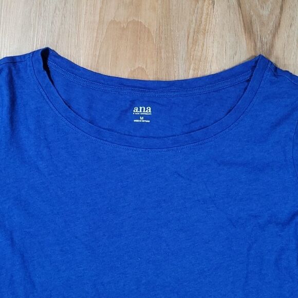 🔺️ANA Blue Embroidered Lace Lined Top Medium - Picture 3 of 8